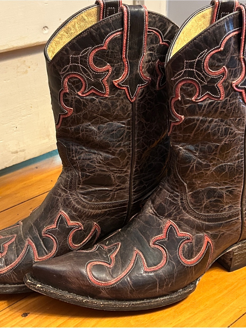 Old Gringo Dark Brown Leather Western Boots with pink